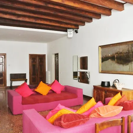 Uma Apartments-3
